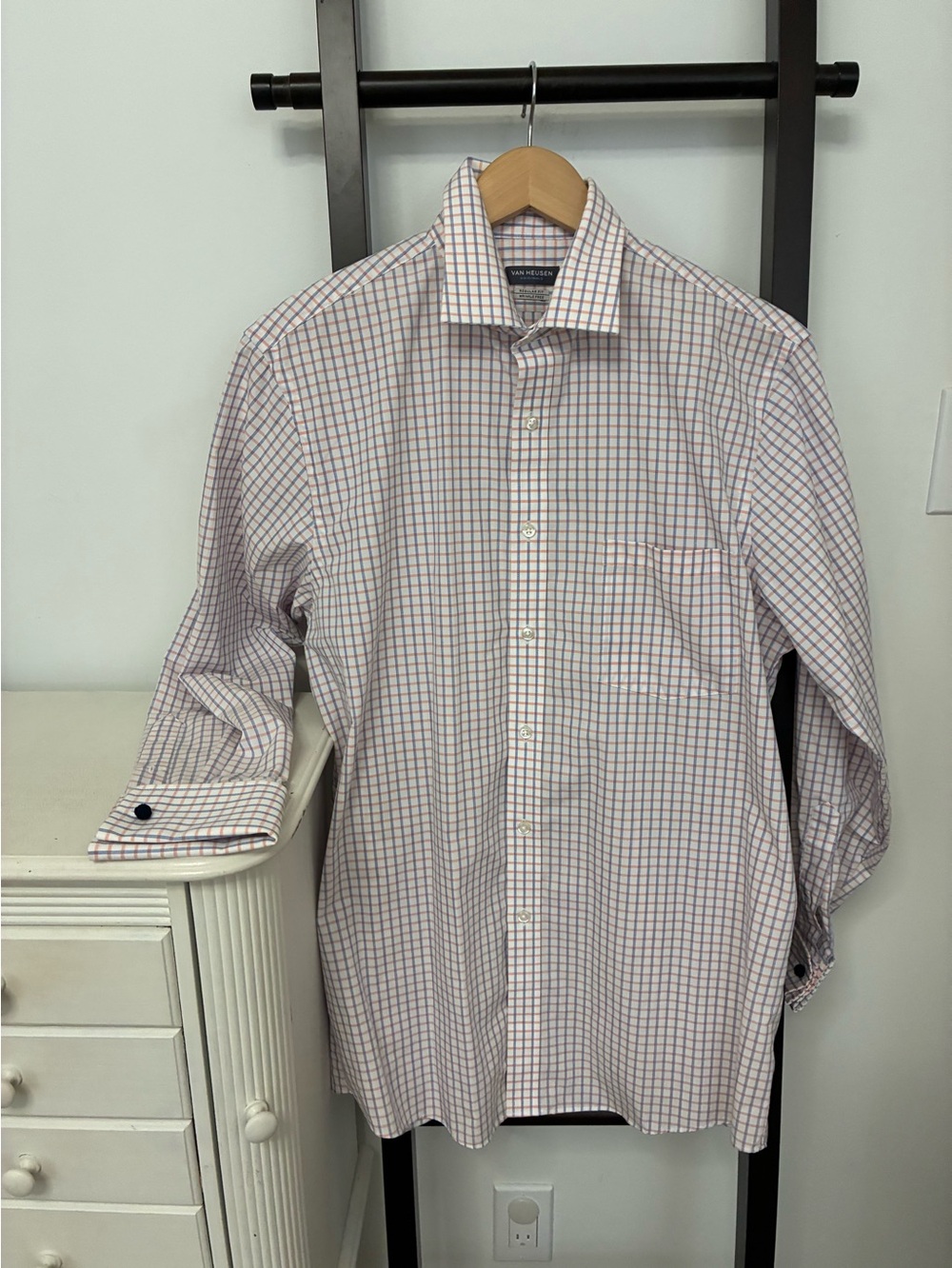 Van Heusen Men's White, Blue and peach Checkered Dress Shirt with cufflinks